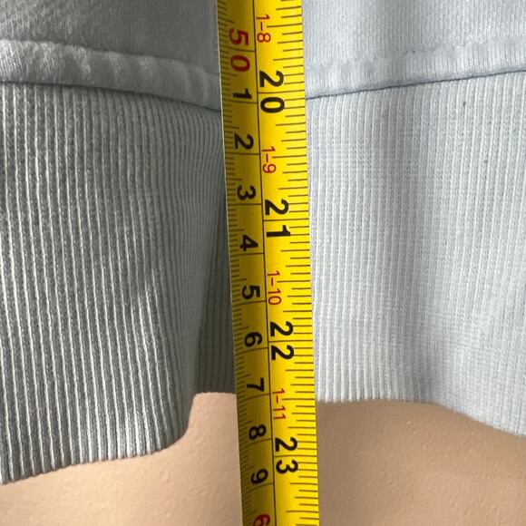 Lululemon Powder Blue Hooded Jacket Women's Size 6 - Picture 4 of 7